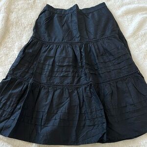 Like new J.Crew skirt with super fun detail